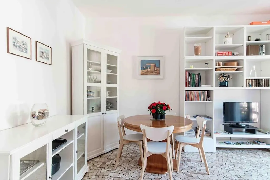 Appartamento Angelina - Aqua Apartments Cernobbio